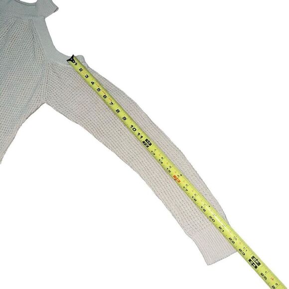 GUESS Cream Cold Shoulder Cut Out Knitted Sweater Size L - Picture 7 of 7